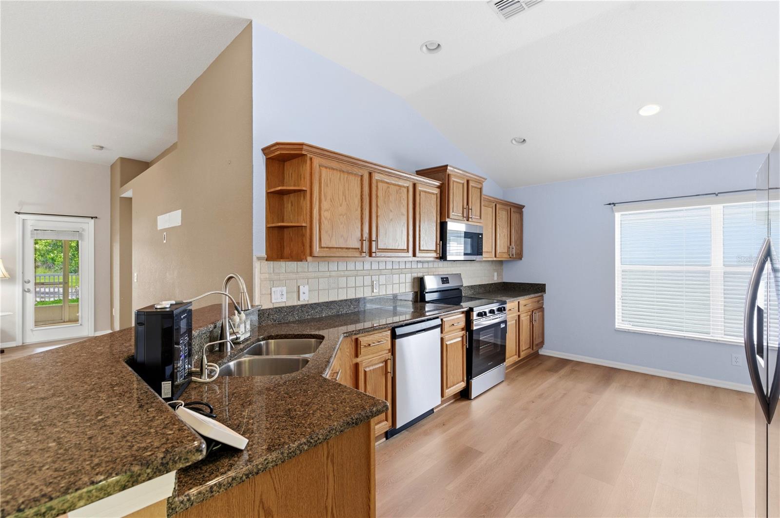 Image 17 of 86 For 9551 Jaybird Lane