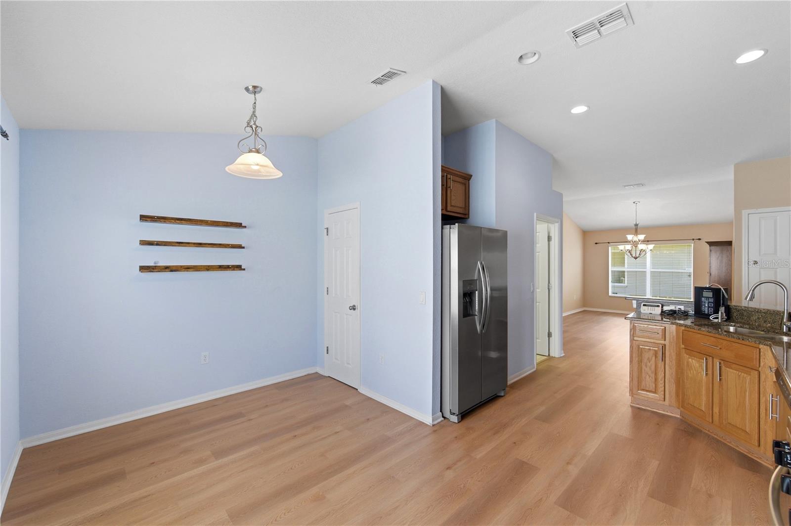 Image 22 of 86 For 9551 Jaybird Lane