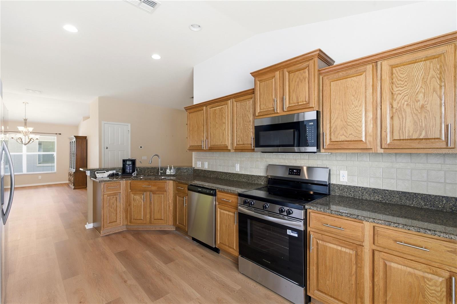 Image 24 of 86 For 9551 Jaybird Lane