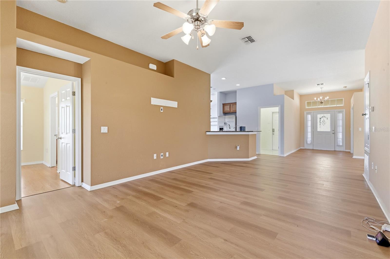 Image 29 of 86 For 9551 Jaybird Lane
