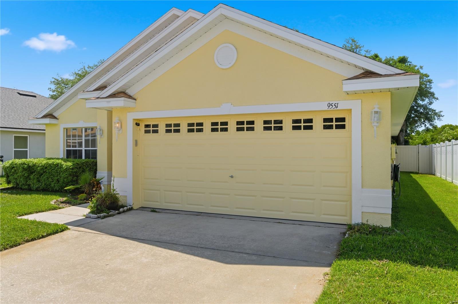 Image 6 of 86 For 9551 Jaybird Lane