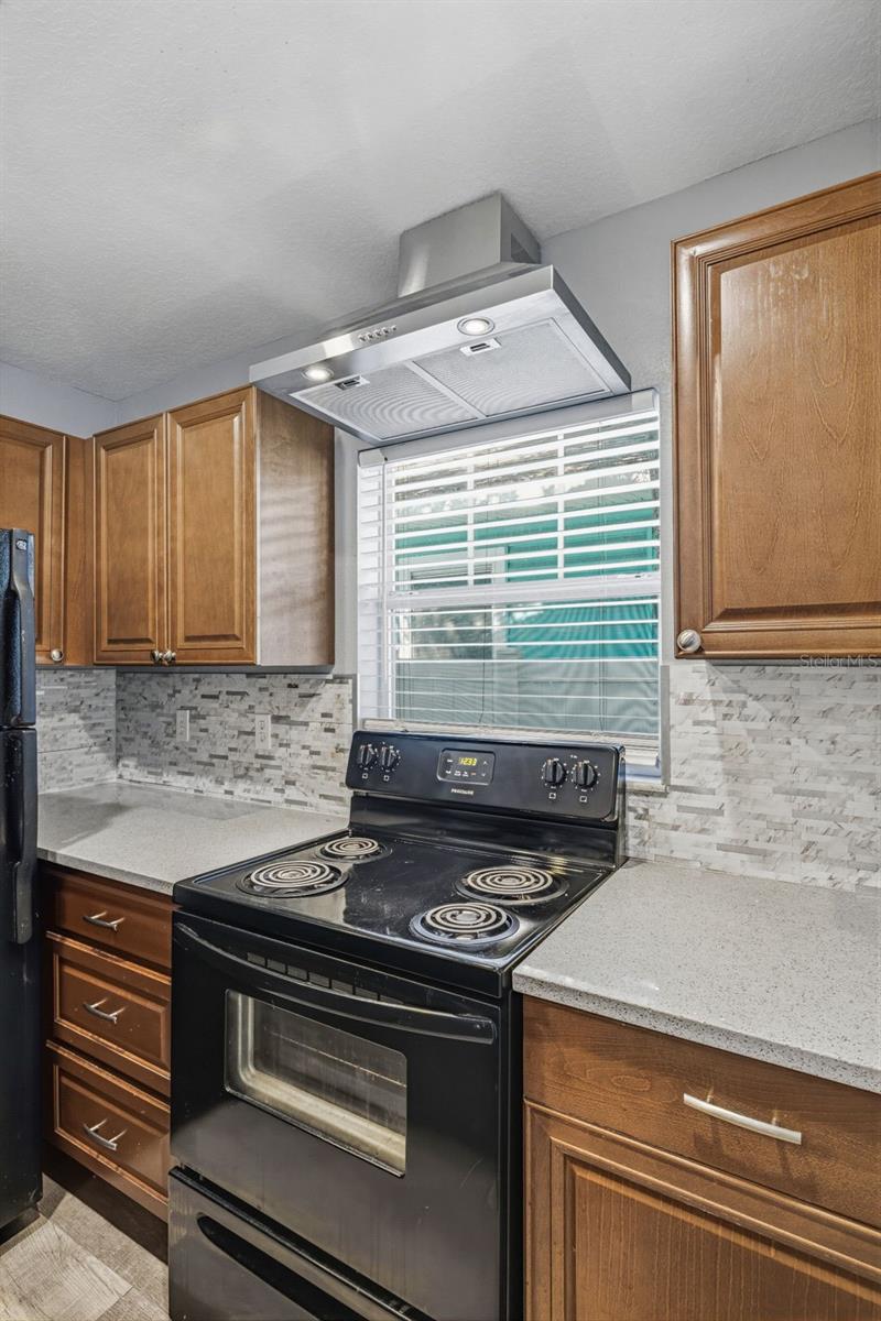 Image 9 of 32 For 2421 17th Avenue