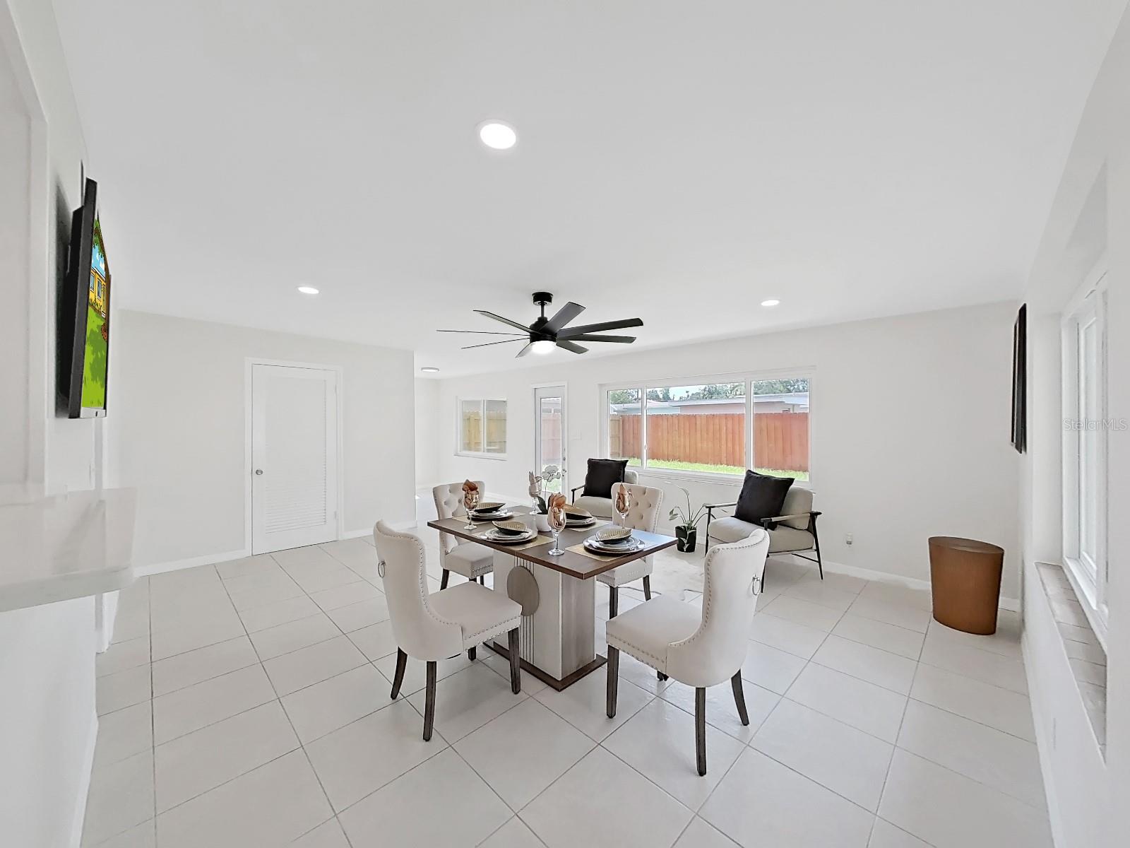 Image 29 of 37 For 4610 Bay Villa Avenue