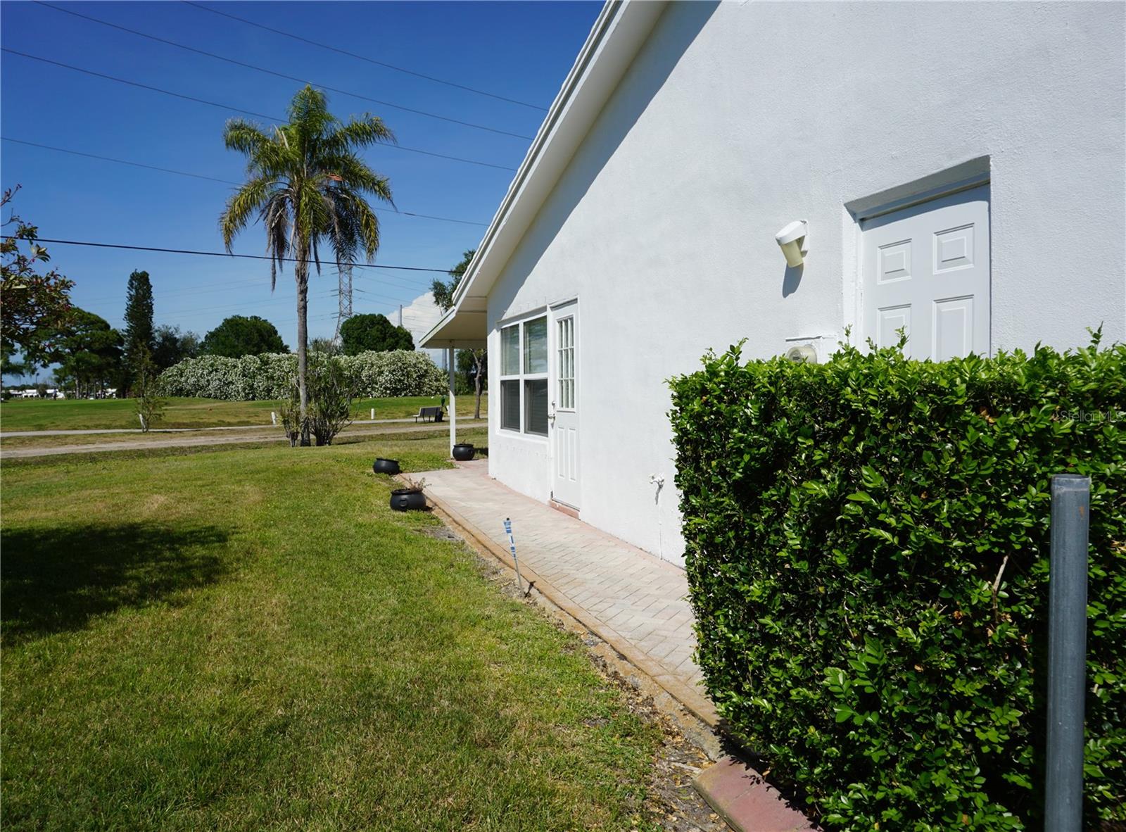 Image 31 of 40 For 4031 93rd Terrace N 5