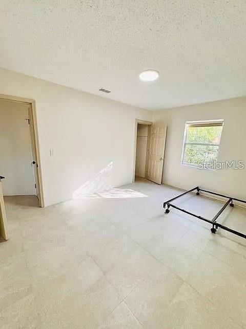 Image 14 of 19 For 209 Emily Street