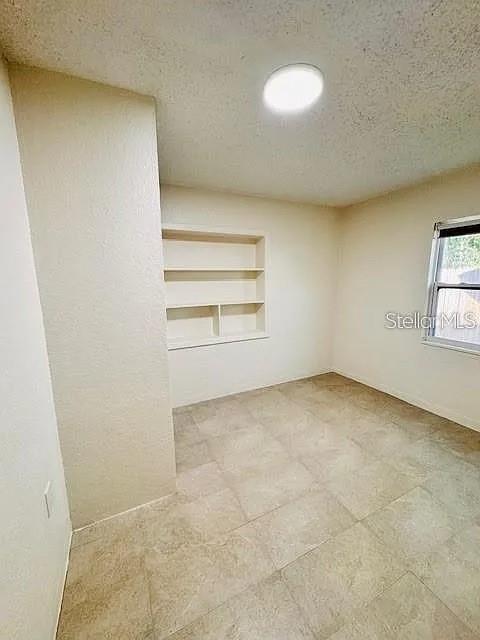 Image 19 of 19 For 209 Emily Street