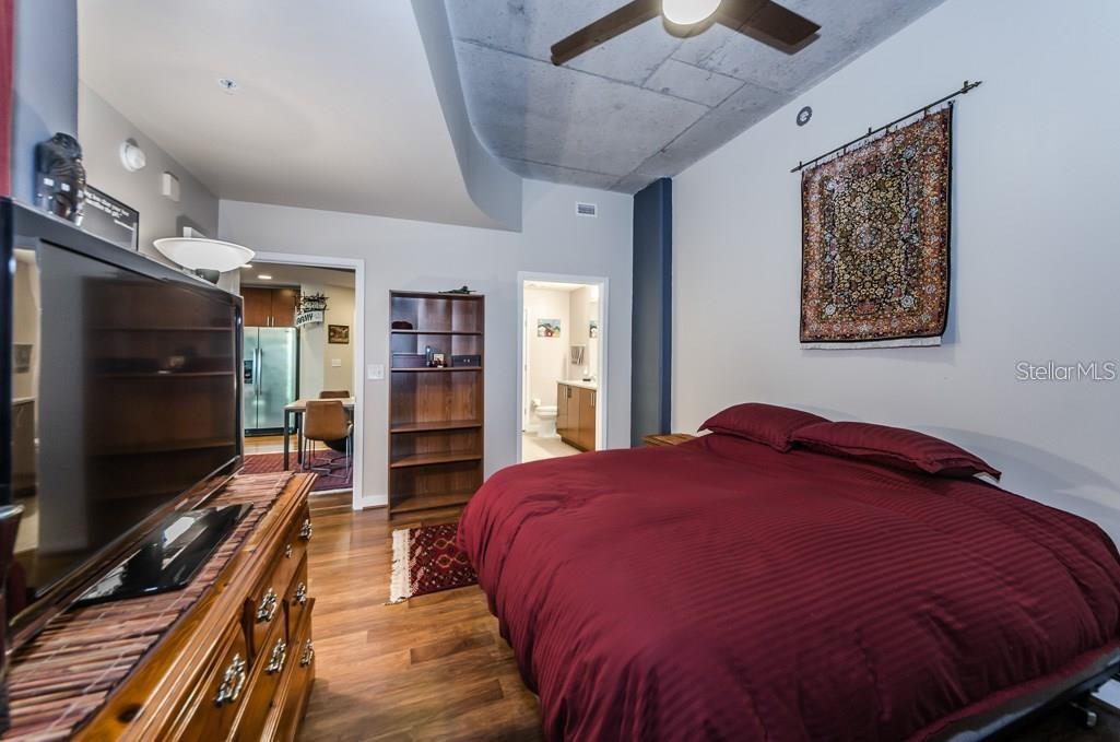 Image 11 of 22 For 777 Ashley Drive 2403