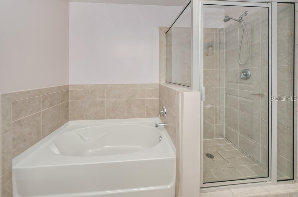 Image 13 of 22 For 777 Ashley Drive 2403