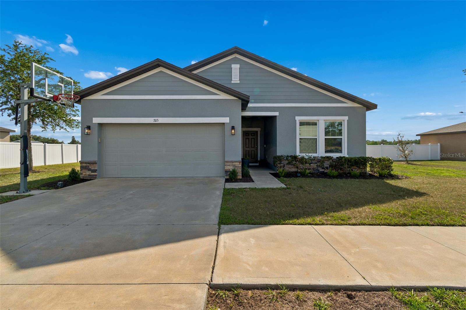 Details for 705 Garden Oaks Square, SEFFNER, FL 33584