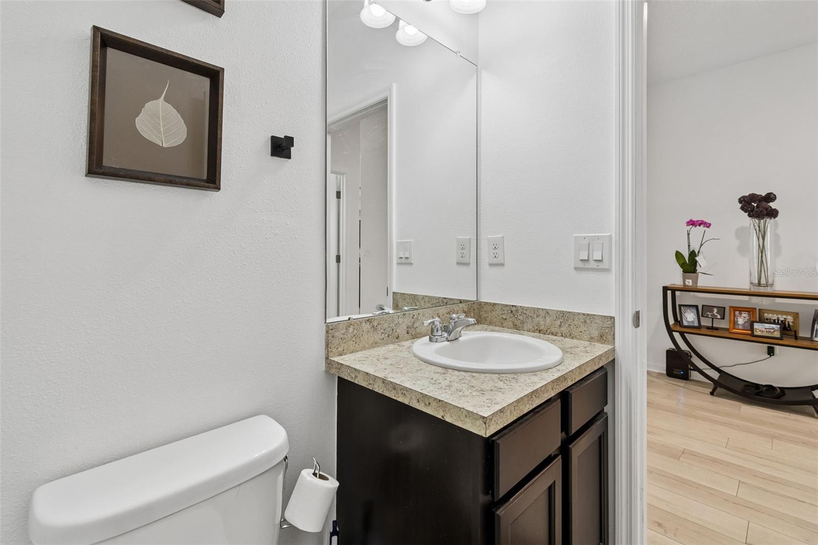 Image 56 of 80 For 705 Garden Oaks Square