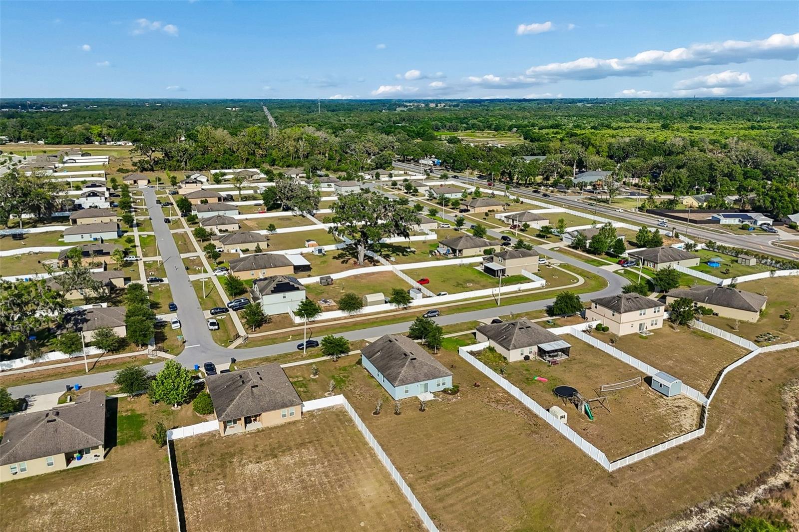 Image 65 of 80 For 705 Garden Oaks Square