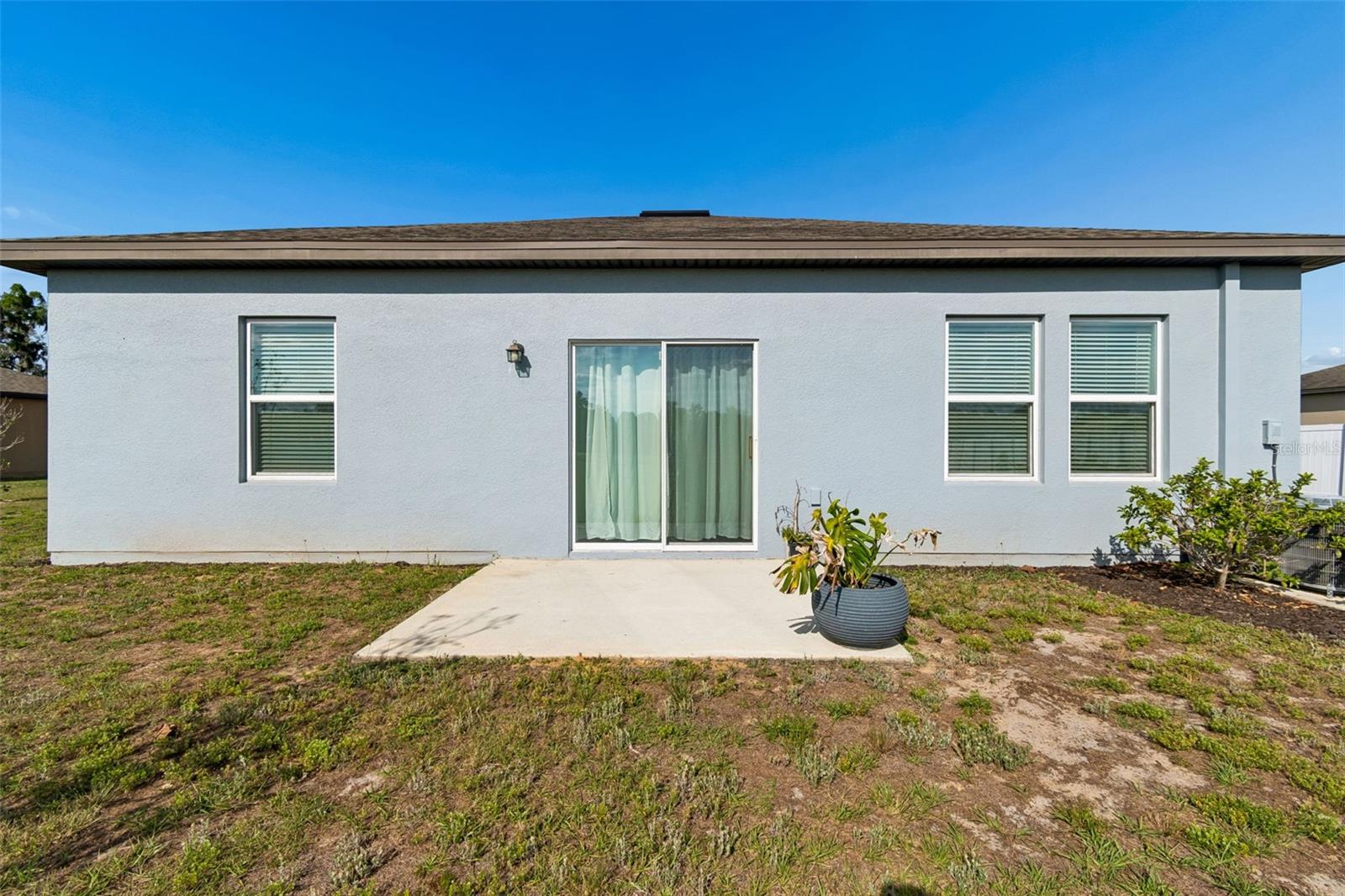 Image 66 of 80 For 705 Garden Oaks Square