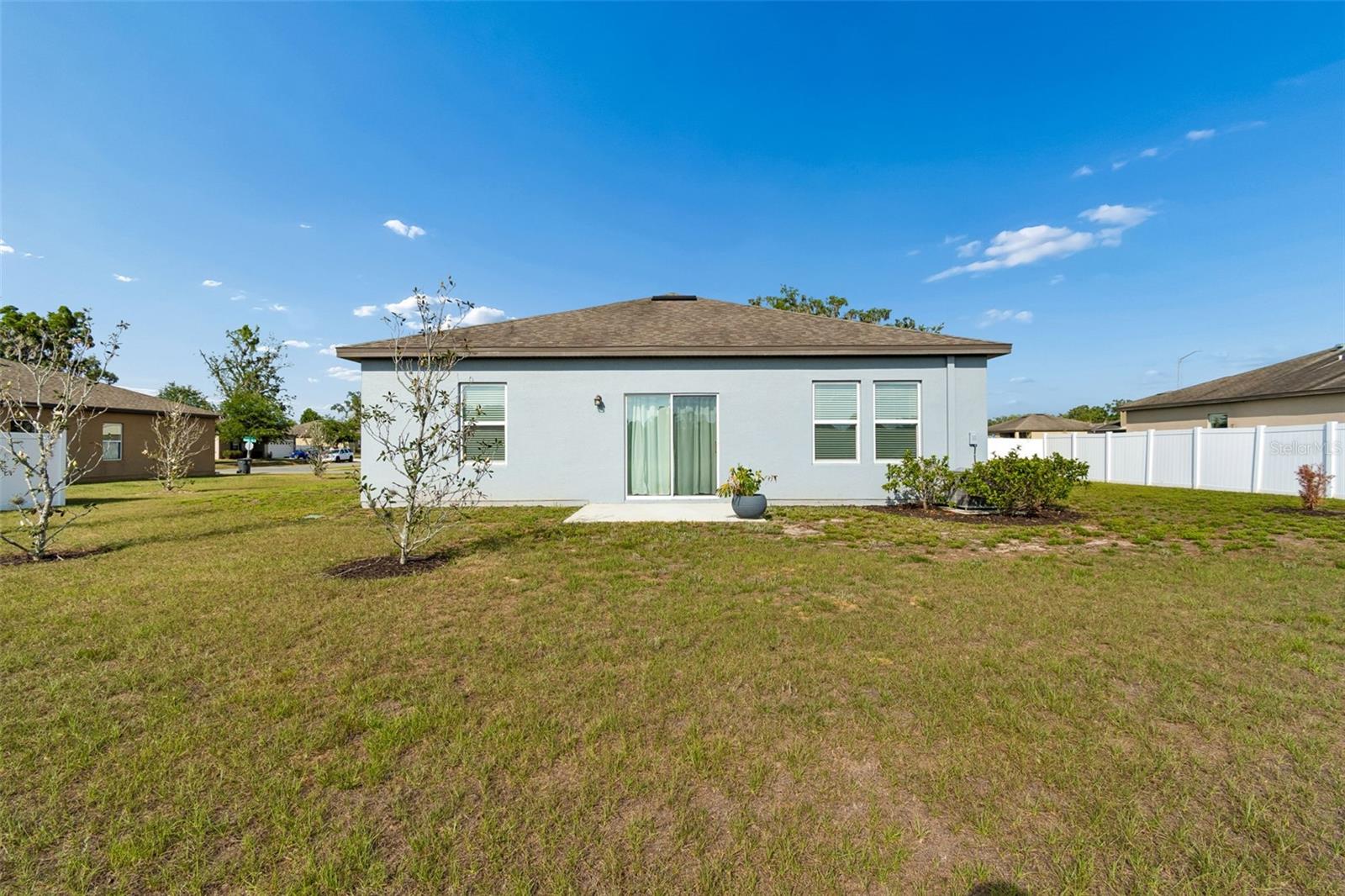 Image 69 of 80 For 705 Garden Oaks Square