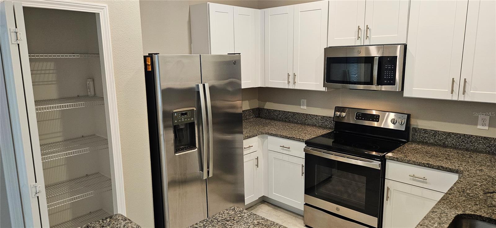 Image 10 of 29 For 13475 Crest Lake Drive