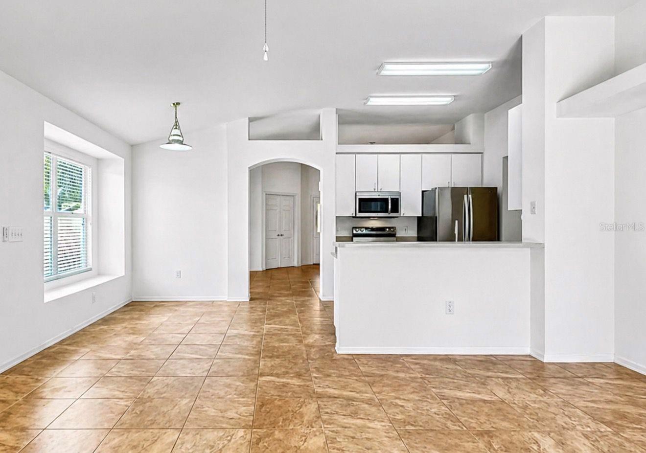 Image 26 of 69 For 10725 Deepbrook Dr