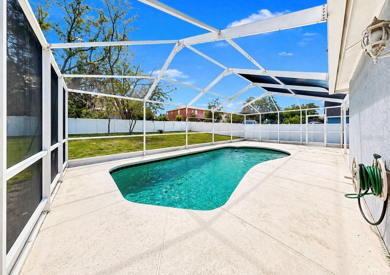 Image 44 of 69 For 10725 Deepbrook Dr