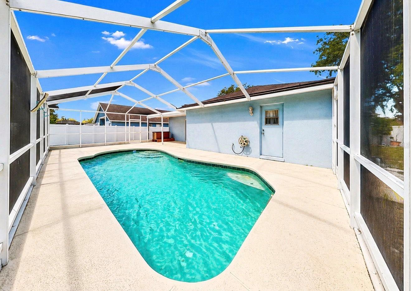 Image 47 of 69 For 10725 Deepbrook Dr