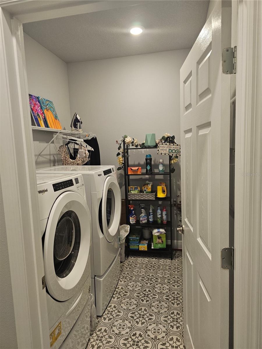 Image 6 of 21 For 3618 Persimmon Park Drive