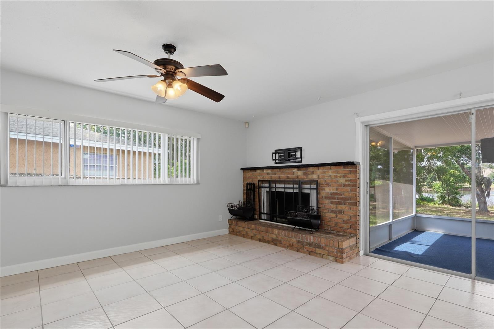 Image 3 of 37 For 1114 Estatewood Drive