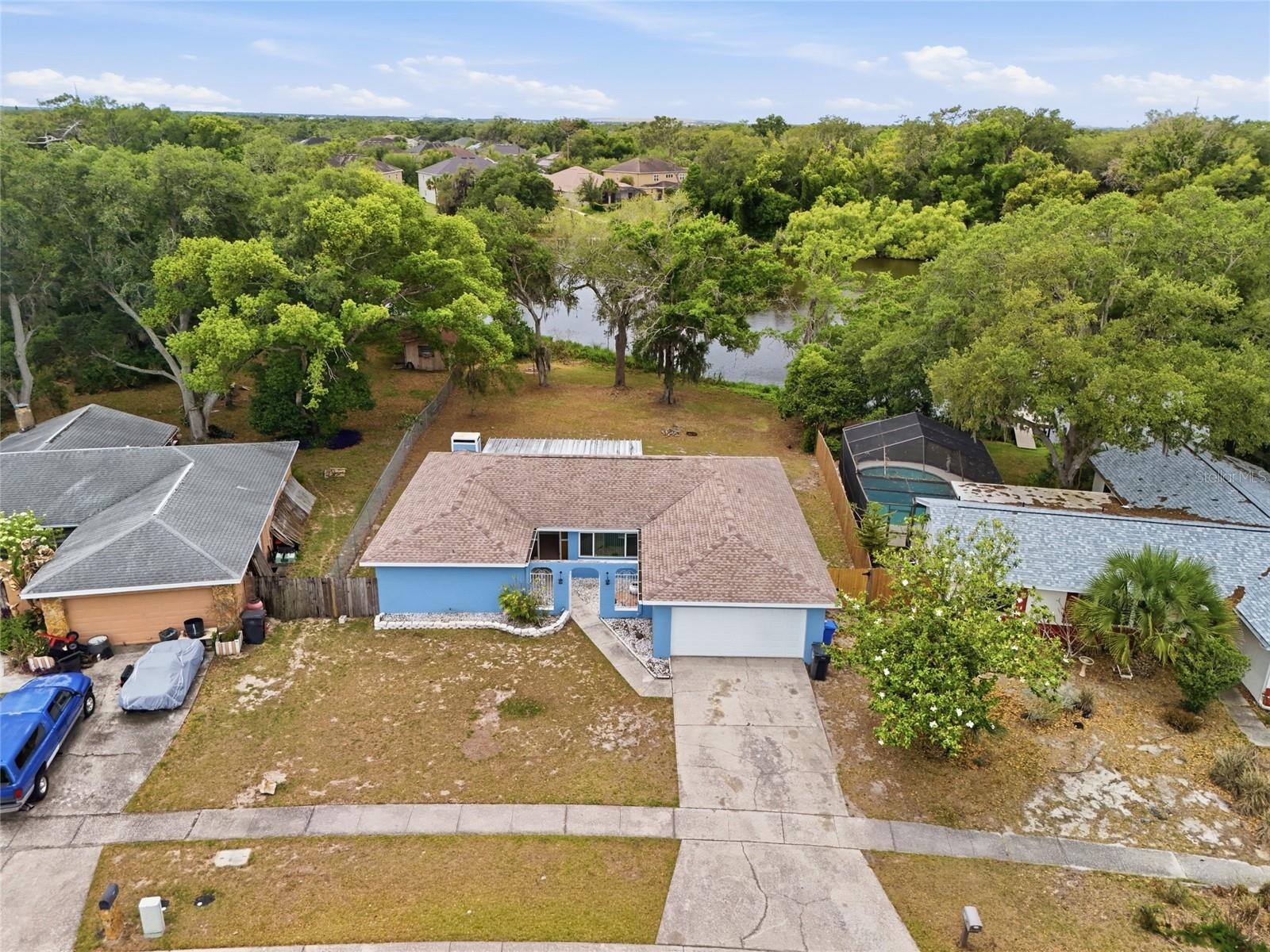 Image 33 of 37 For 1114 Estatewood Drive