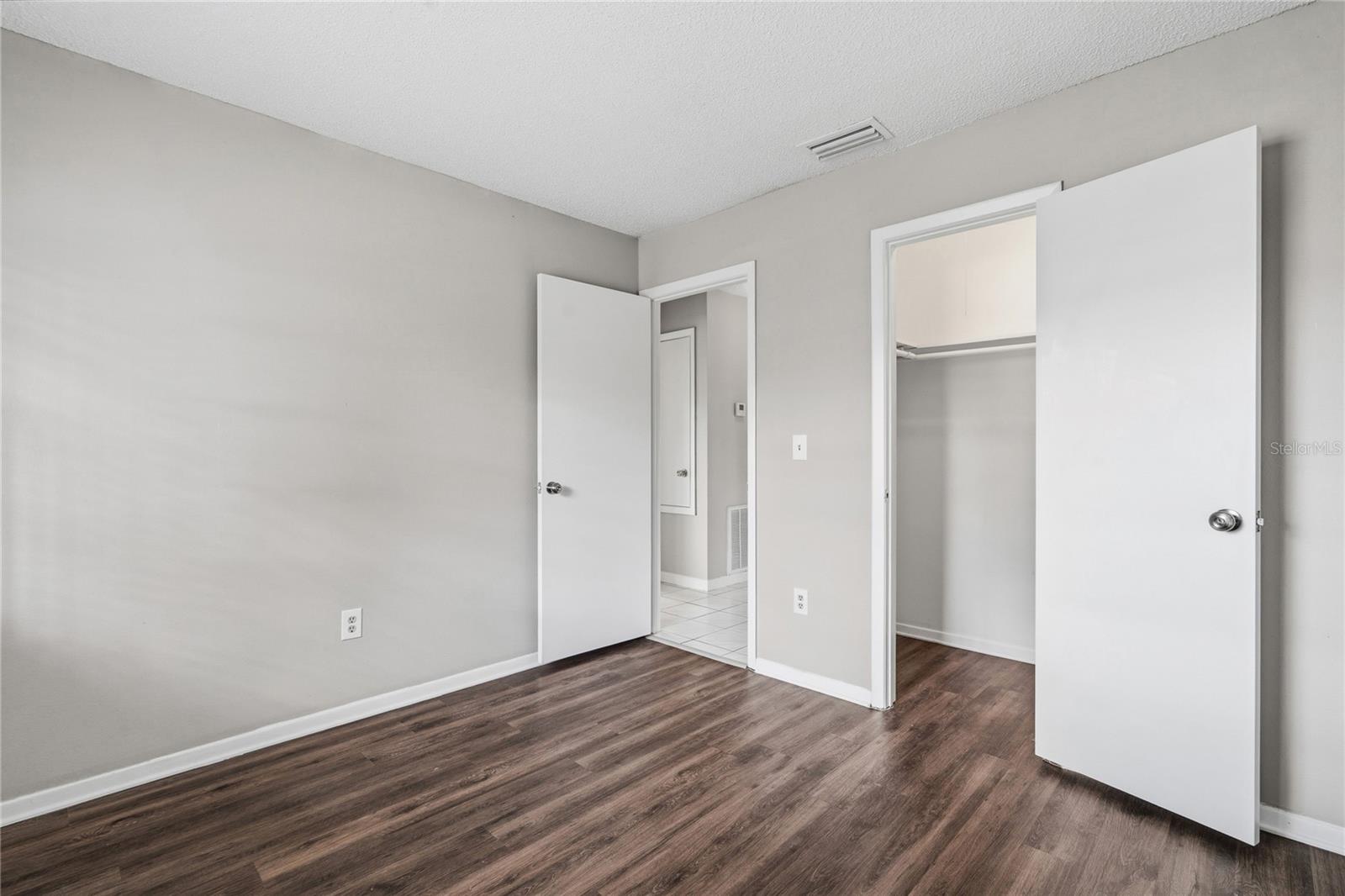 Image 18 of 29 For 5113 Nashville Drive