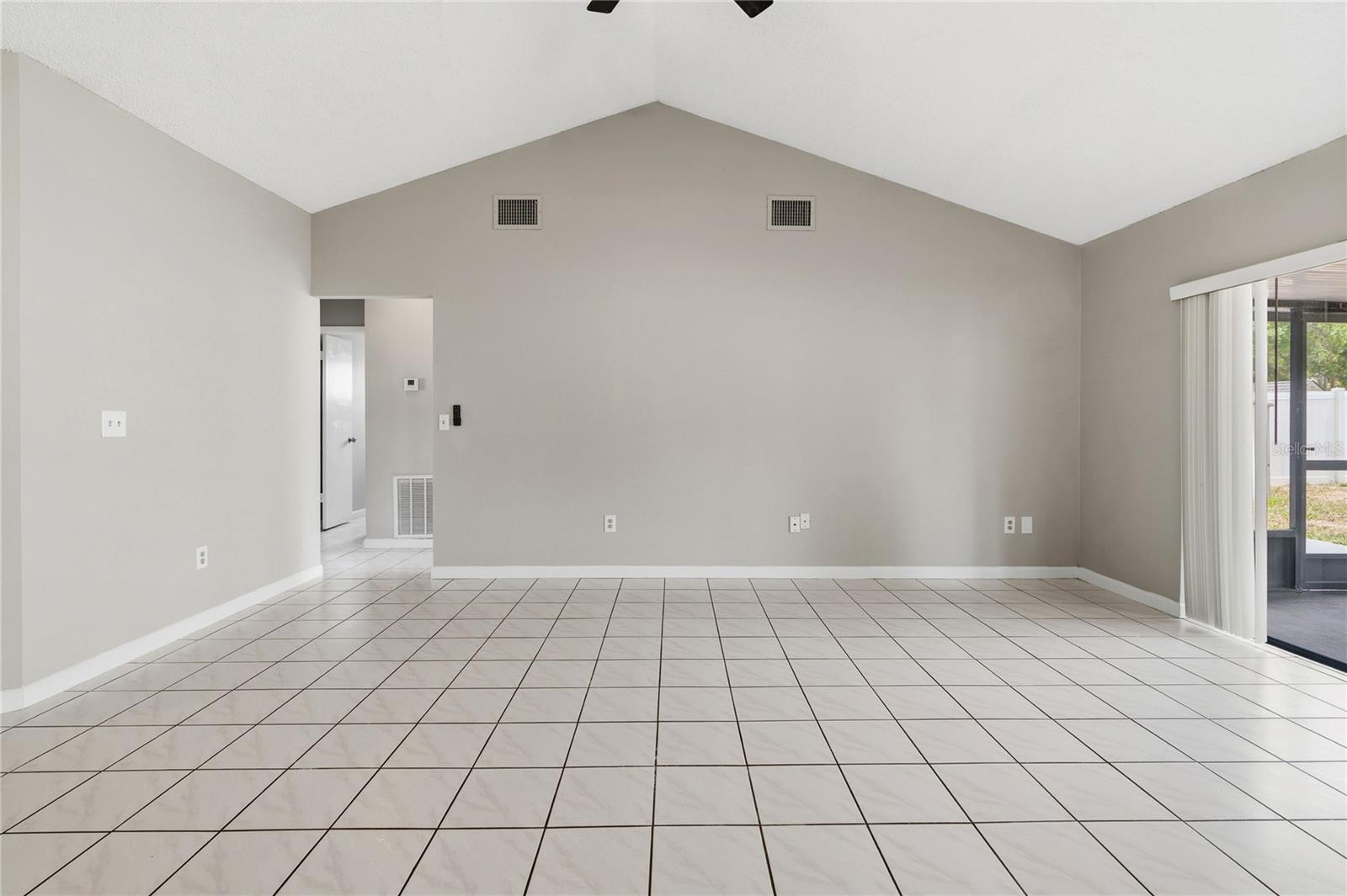Image 4 of 29 For 5113 Nashville Drive