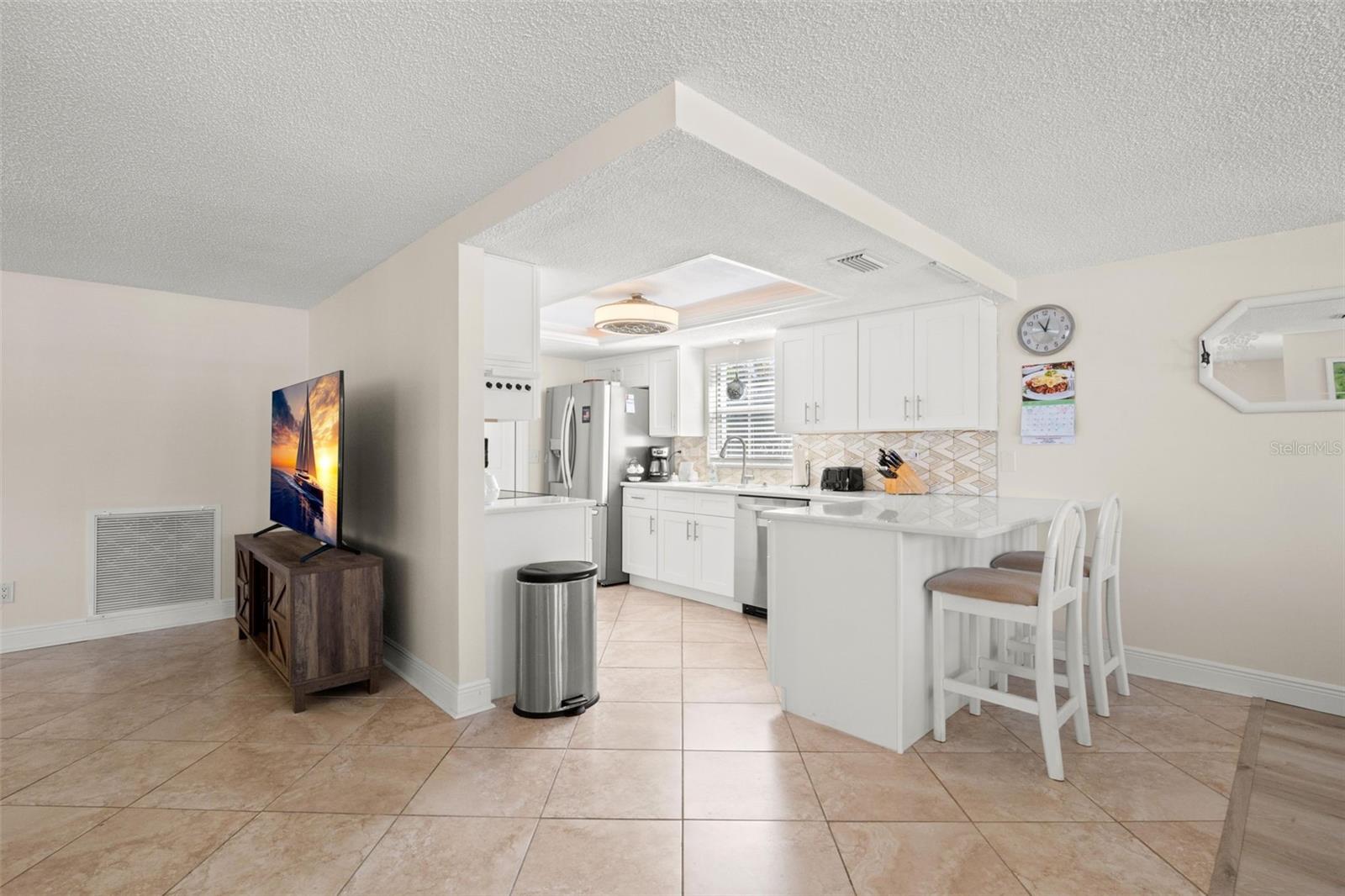 Image 10 of 48 For 7418 Islander Lane