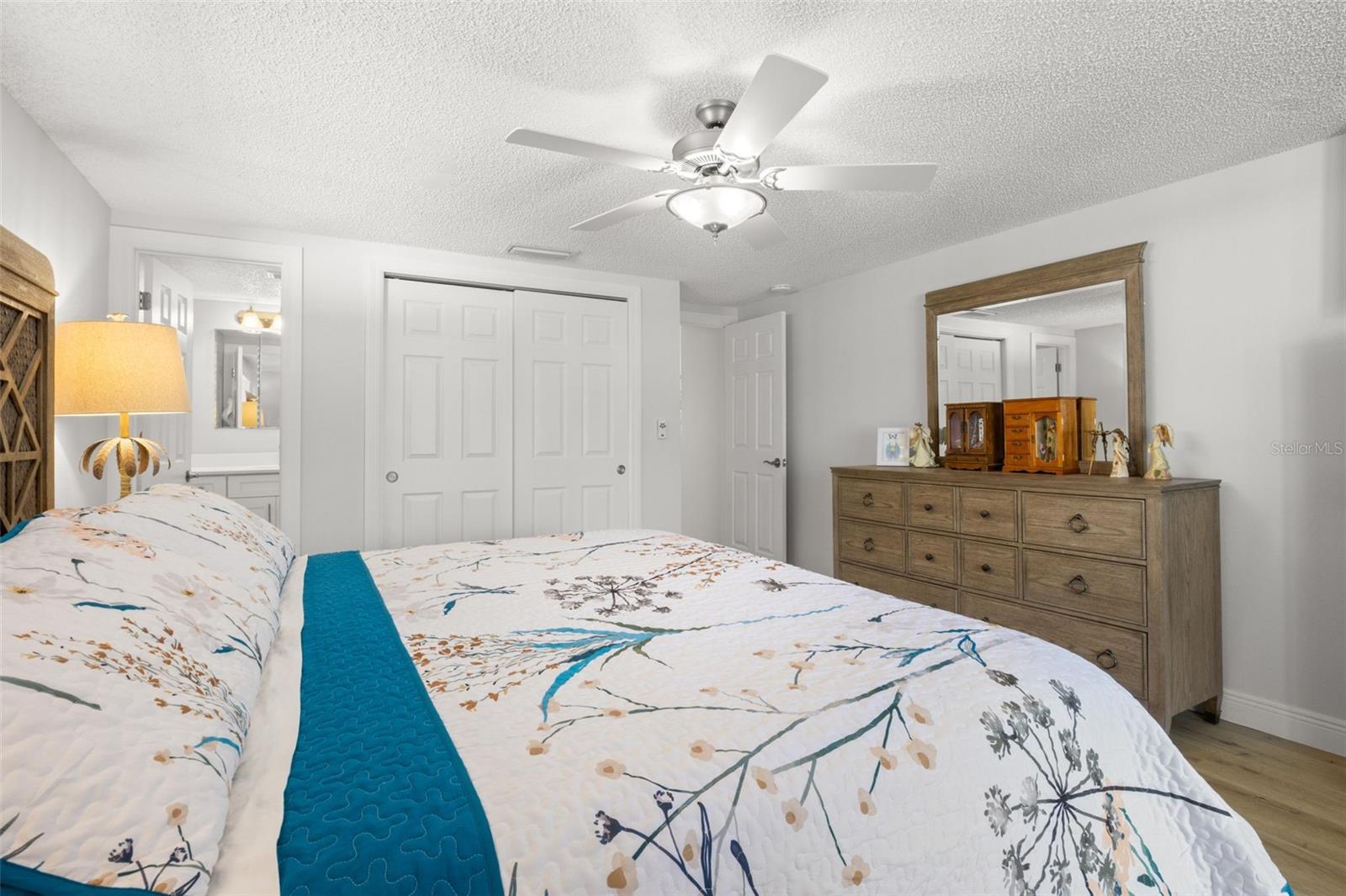 Image 19 of 48 For 7418 Islander Lane
