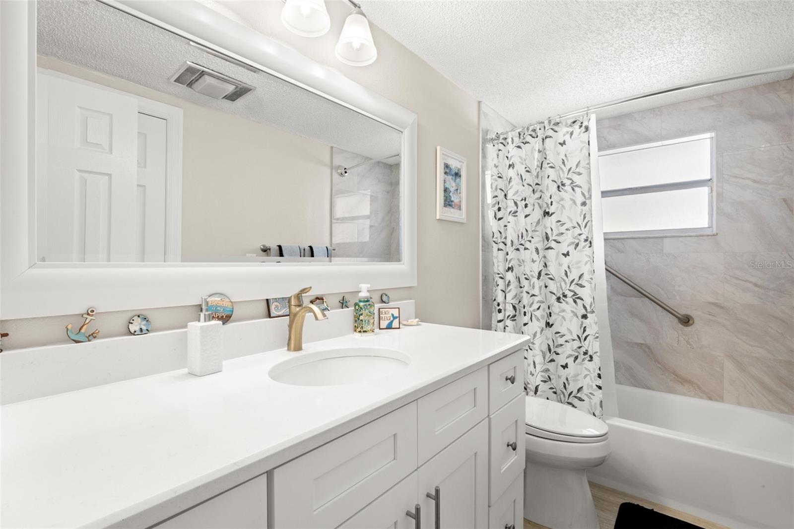 Image 24 of 48 For 7418 Islander Lane