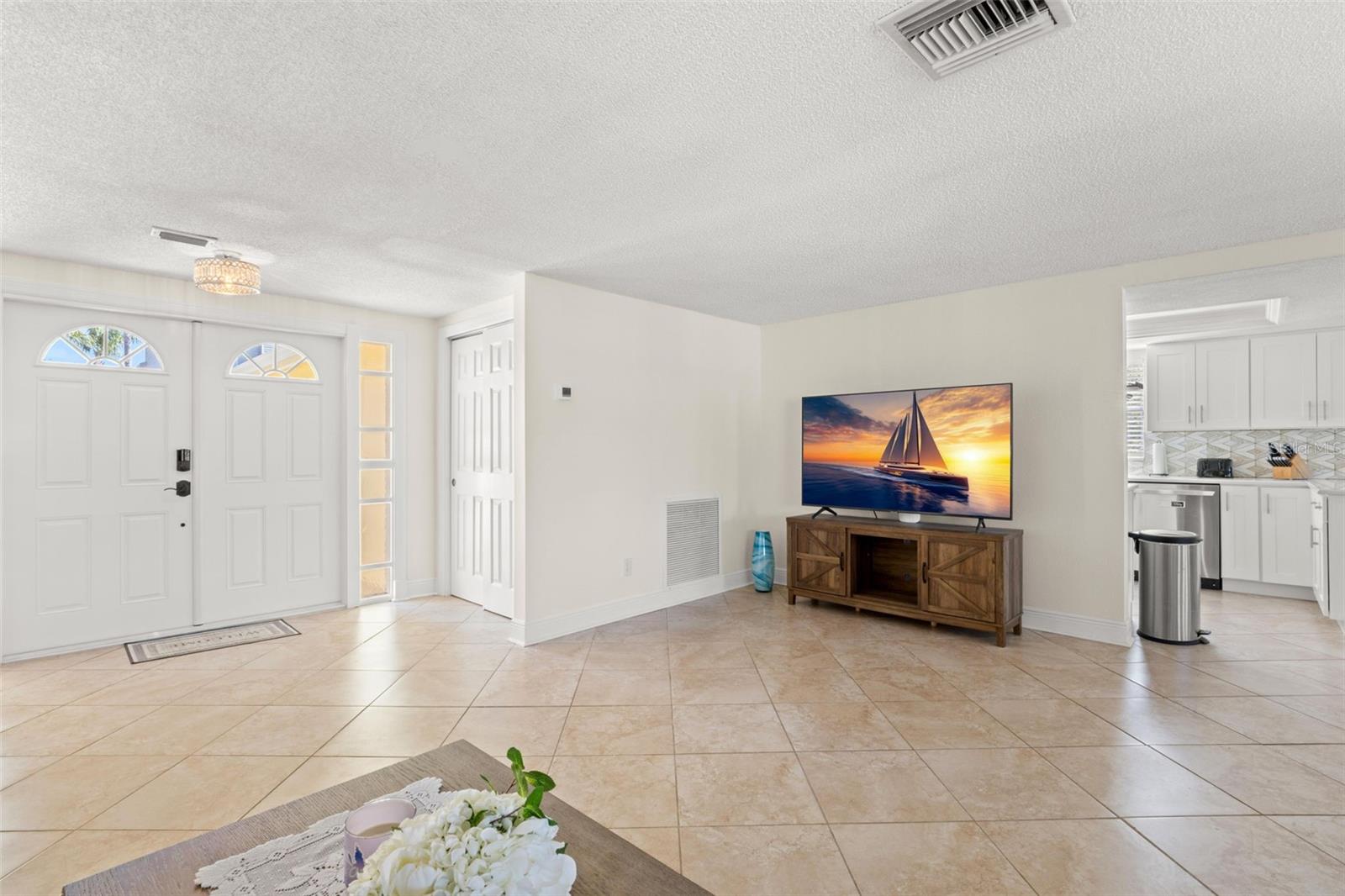 Image 26 of 48 For 7418 Islander Lane
