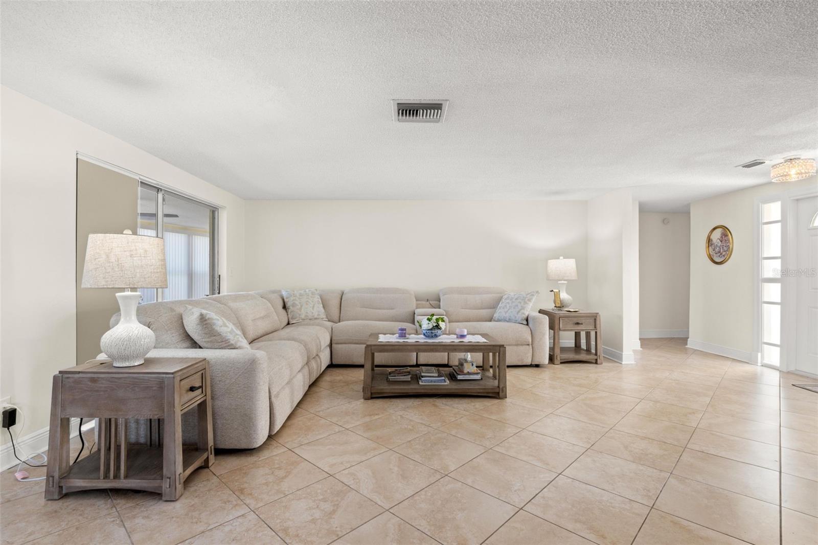 Image 7 of 48 For 7418 Islander Lane