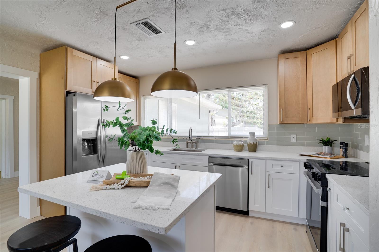 Image 10 of 36 For 4545 25th Avenue N