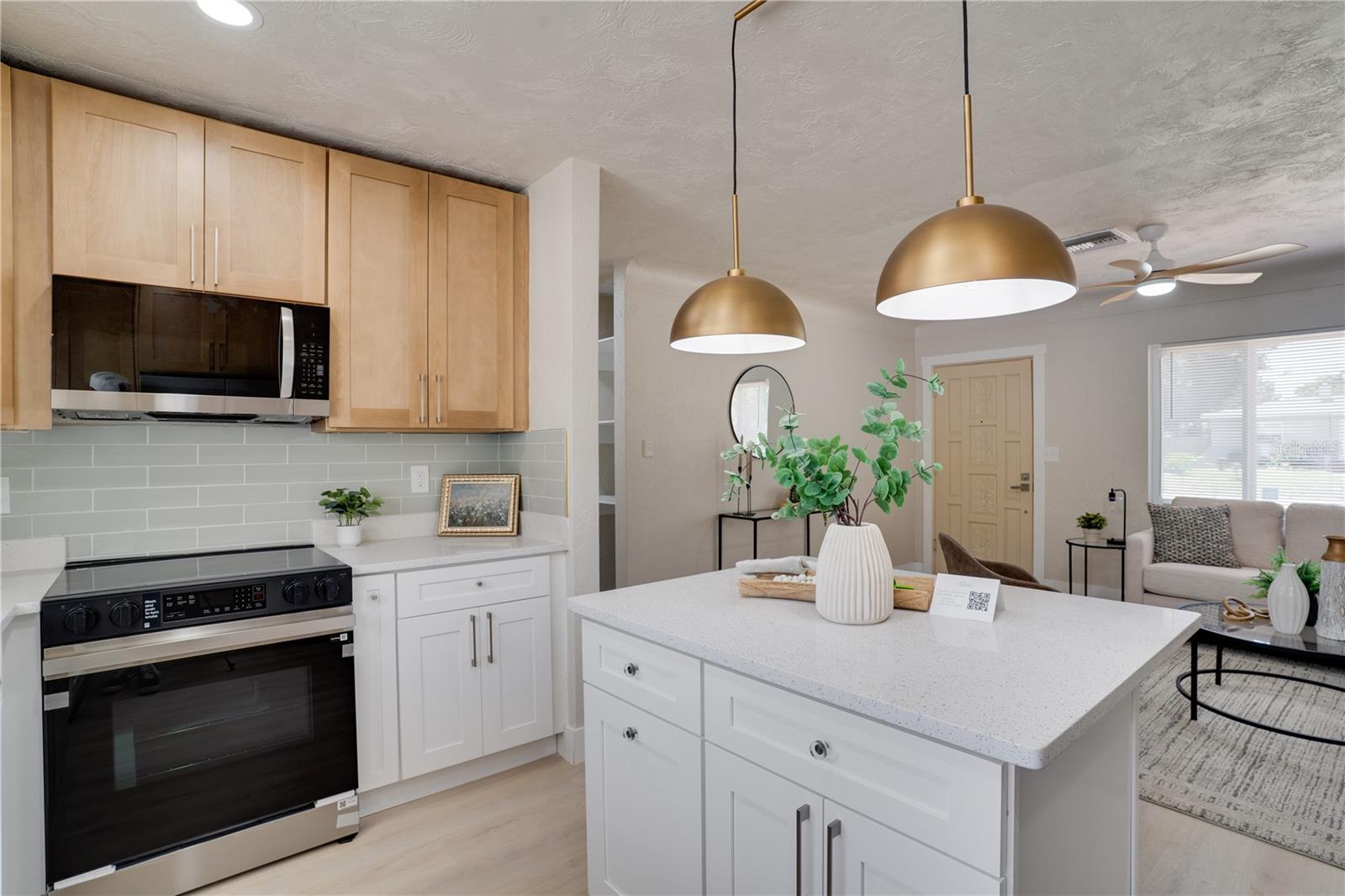 Image 12 of 36 For 4545 25th Avenue N