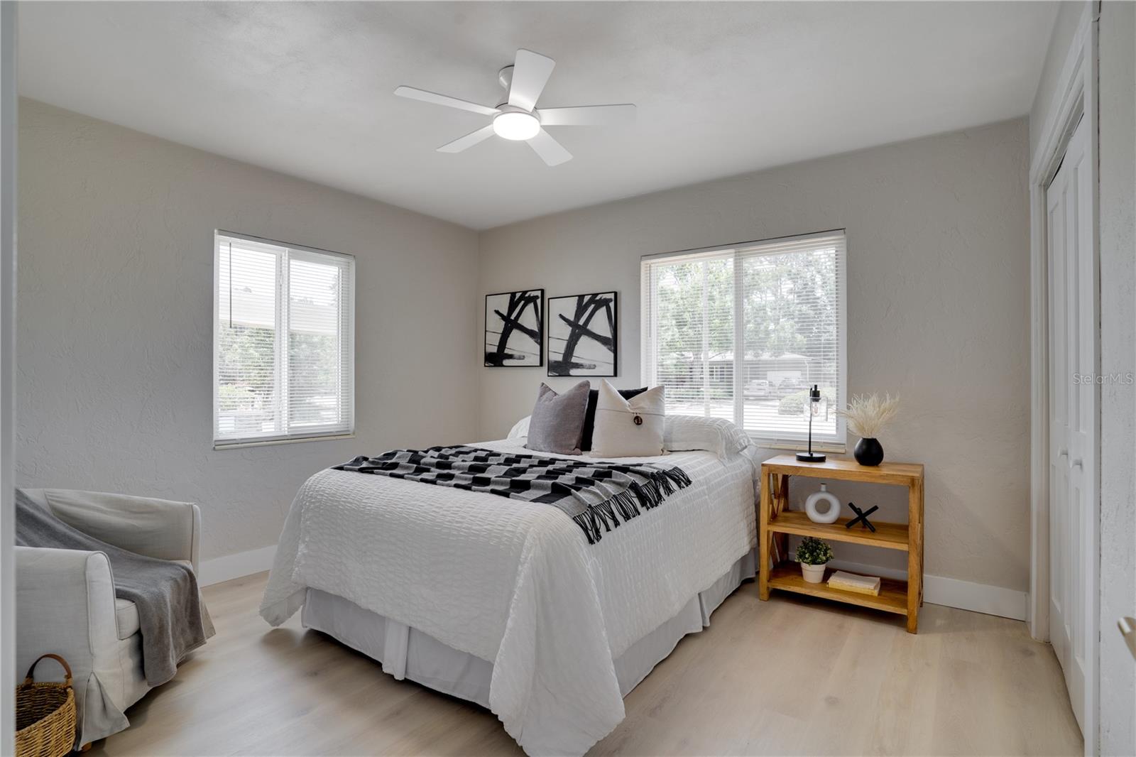 Image 21 of 36 For 4545 25th Avenue N