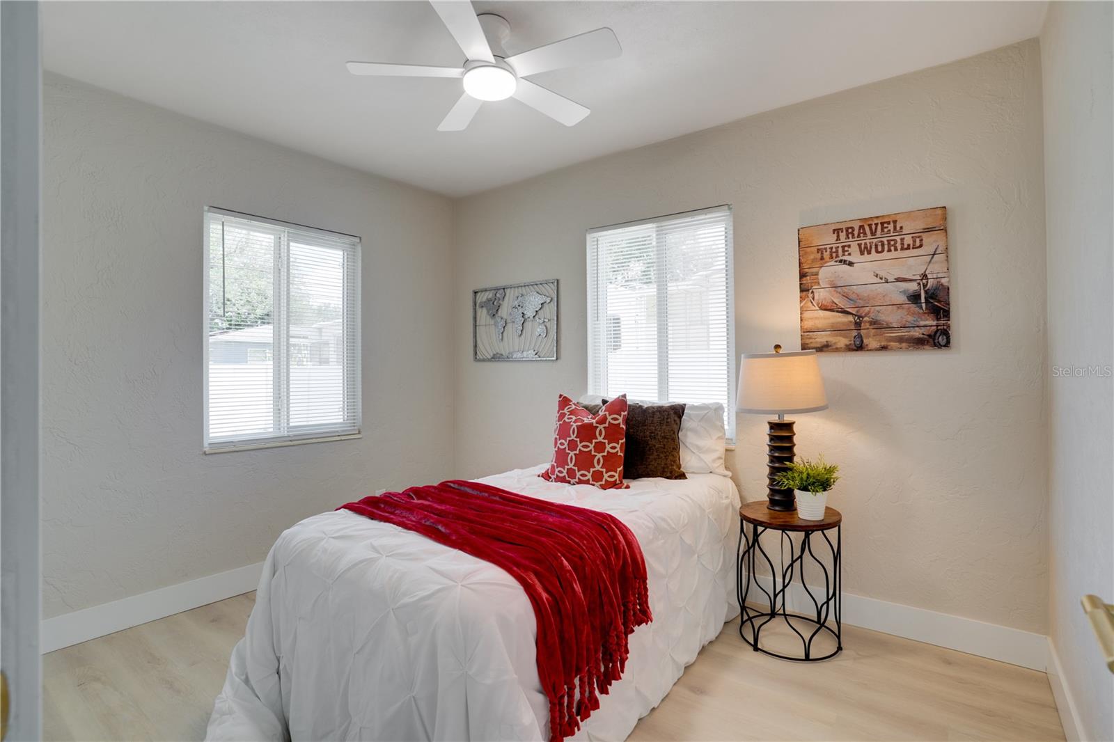 Image 24 of 36 For 4545 25th Avenue N