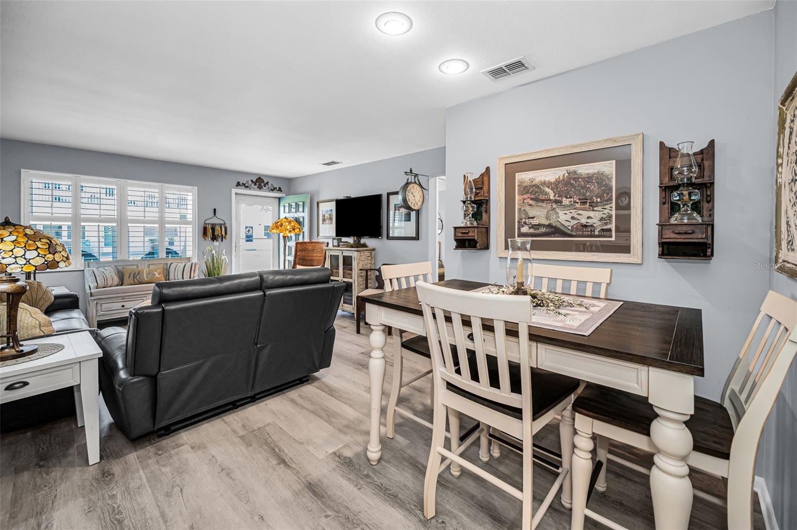 Image 10 of 53 For 5216 81st Street N 5