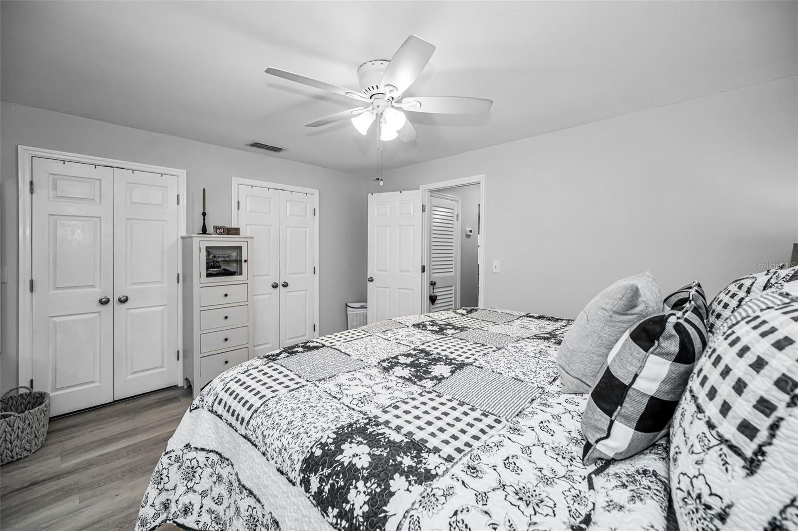 Image 24 of 53 For 5216 81st Street N 5