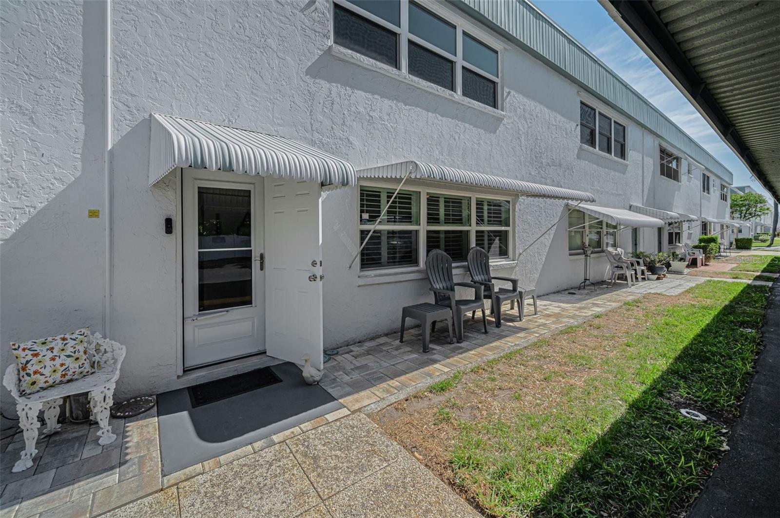 Image 28 of 53 For 5216 81st Street N 5