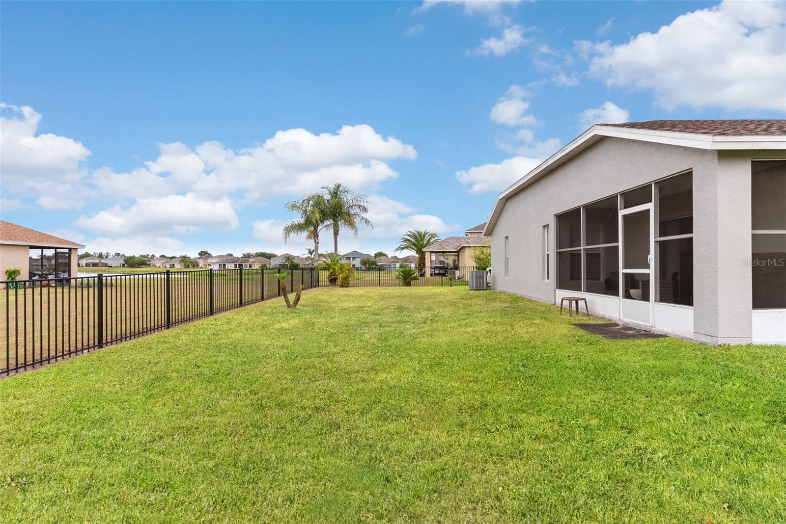 Image 34 of 56 For 7619 Crescent Palm Drive