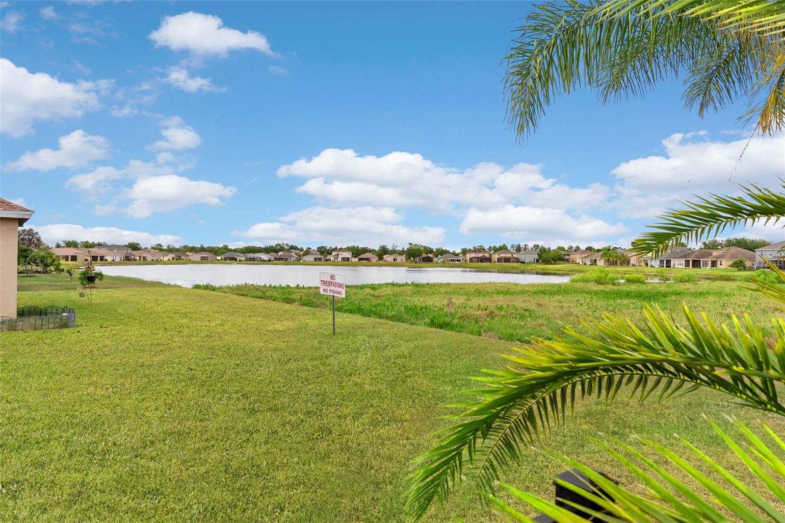 Image 35 of 56 For 7619 Crescent Palm Drive