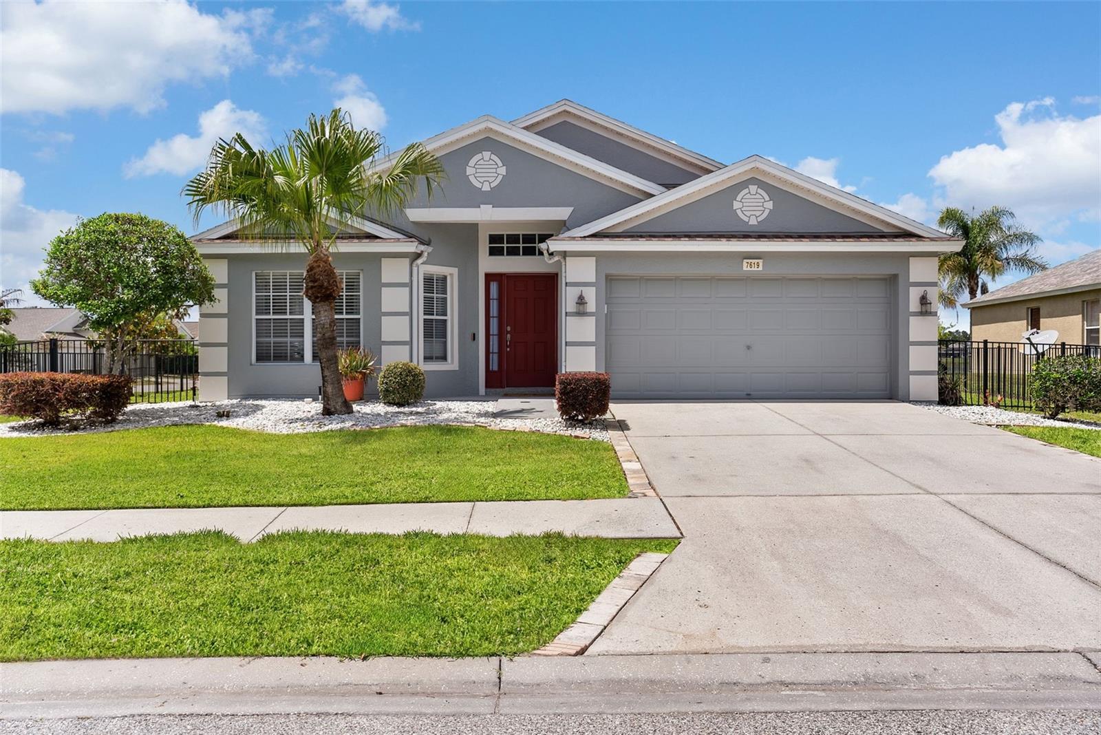 Image 36 of 56 For 7619 Crescent Palm Drive