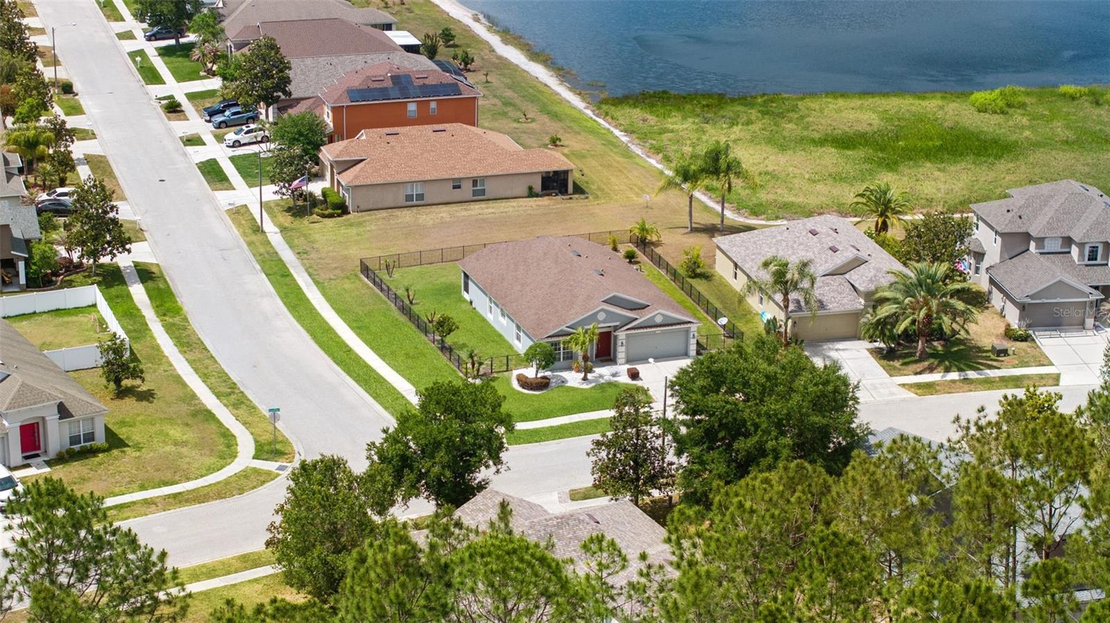 Image 38 of 56 For 7619 Crescent Palm Drive