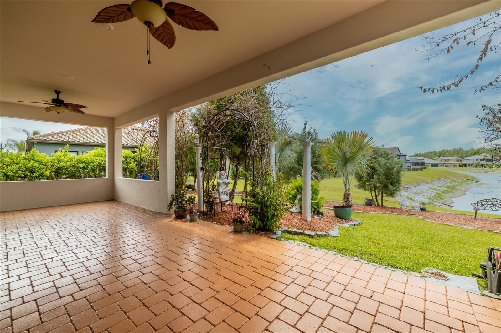 Image 54 of 85 For 29527 Picana Lane