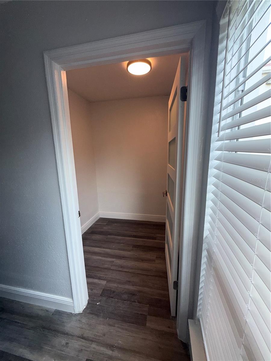 Image 40 of 56 For 9481 Highland Oak Drive 1611