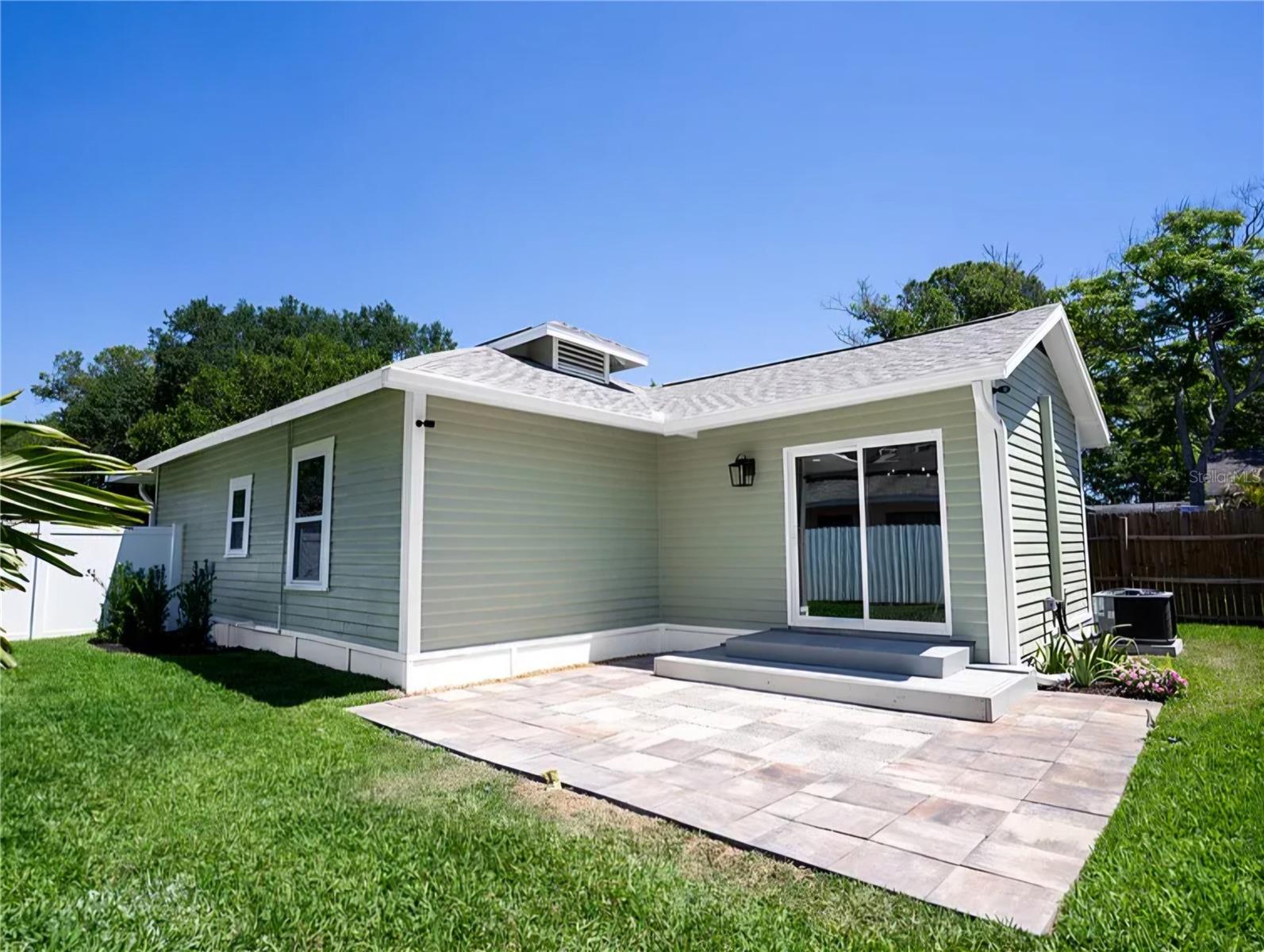 Image 13 of 14 For 4058 39th Avenue N