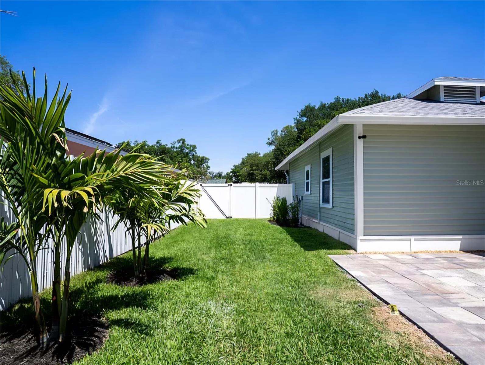 Image 14 of 14 For 4058 39th Avenue N