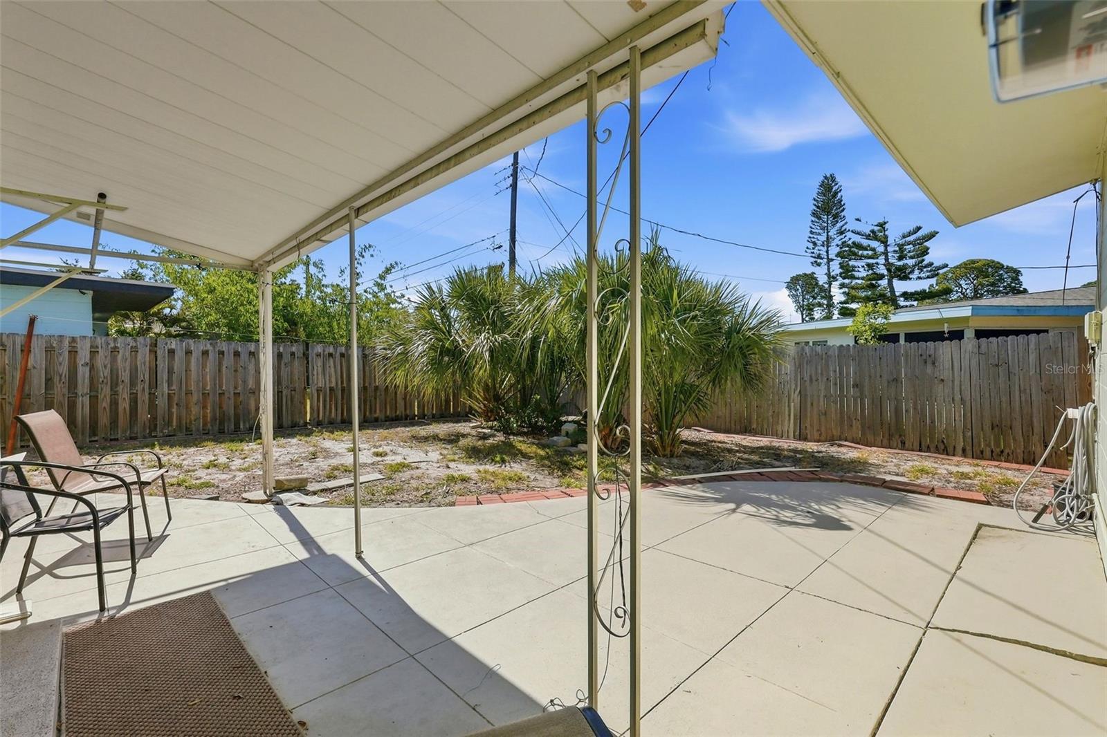 Image 27 of 30 For 11570 60th Terrace