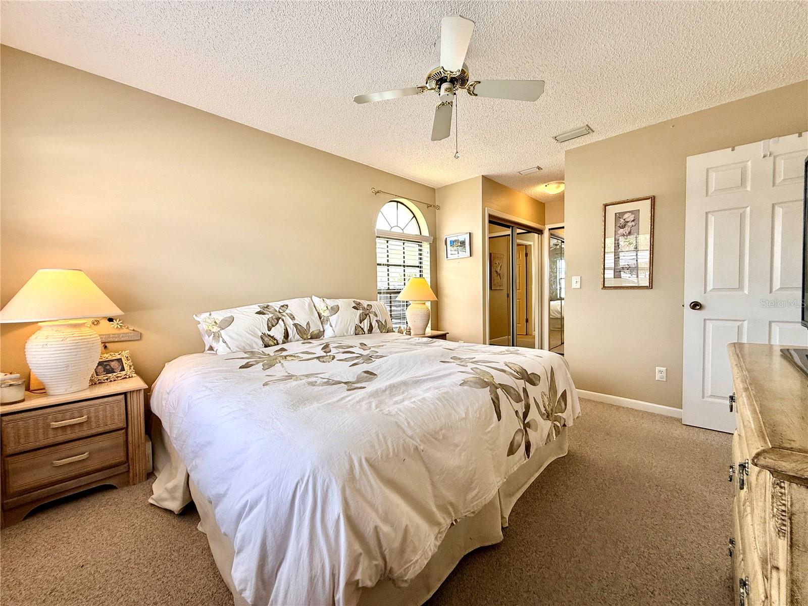 Image 14 of 44 For 2749 Countryside Boulevard 14