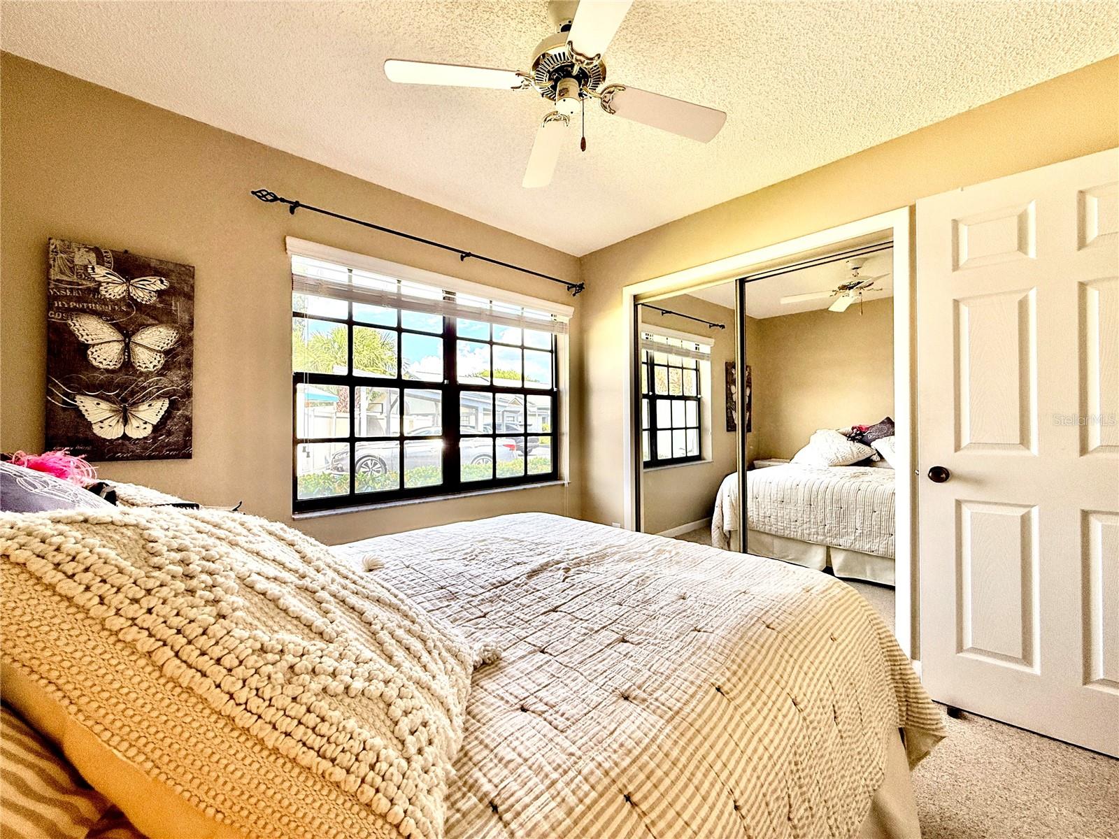 Image 19 of 44 For 2749 Countryside Boulevard 14