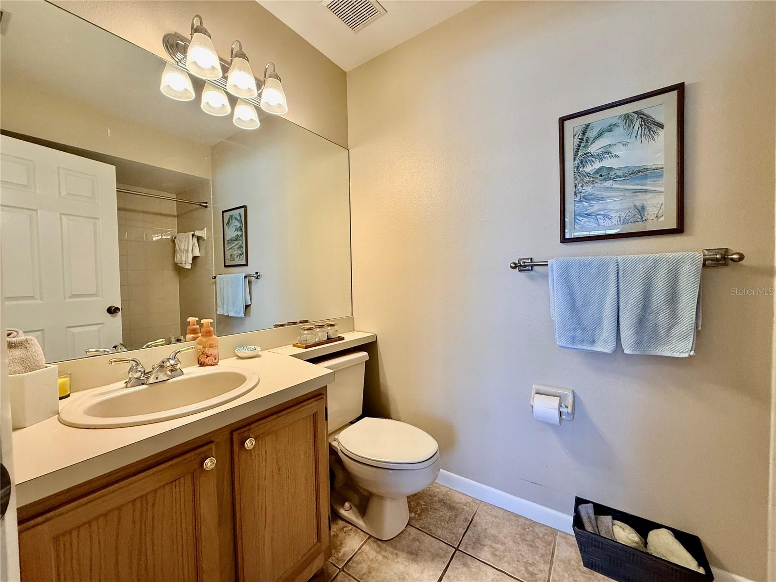 Image 21 of 44 For 2749 Countryside Boulevard 14